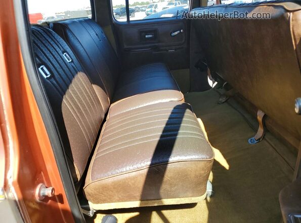 CCS267F176558 1977 CHEVROLET C20 Коричневый Вид задней части салона
