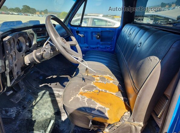 CCY143Z130119 1973 CHEVROLET C10 Blue Front interior view