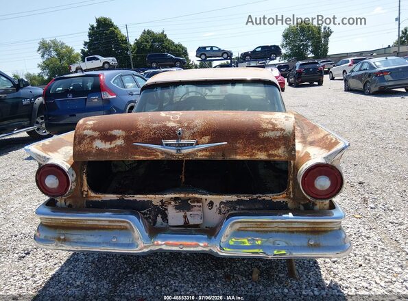 D7K127218 1970 FORD 4 DOOR SEDAN Brown 