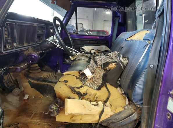 F14HRZ20343 1977 FORD F150 Purple Front interior view