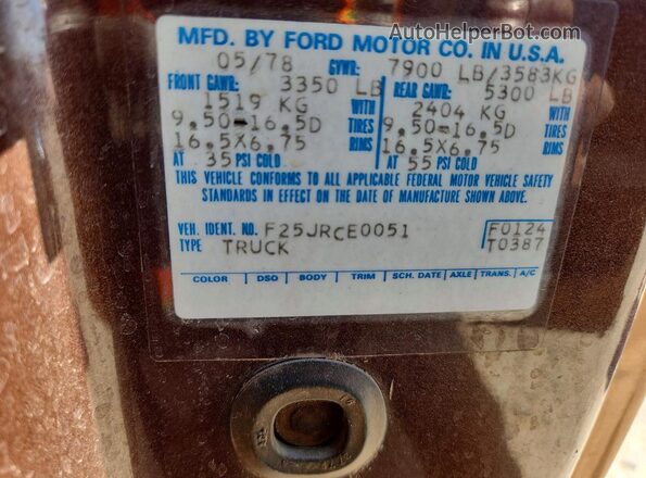 F25JRCE0051 1978 FORD F250 Коричневый Вид подкапотного пространства