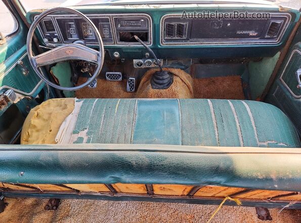 F35JCY23119 1977 FORD F350 Green წინა პანელის ხედი