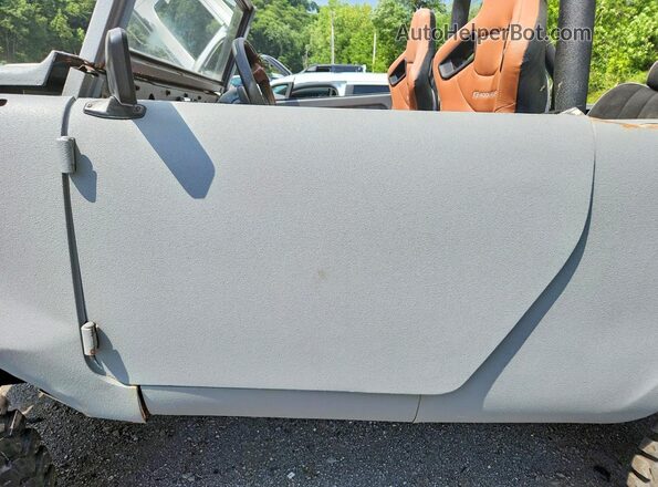 FC883 1962 INTERNATIONAL SCOUT Gray Սալոնի դիմացի տեսք