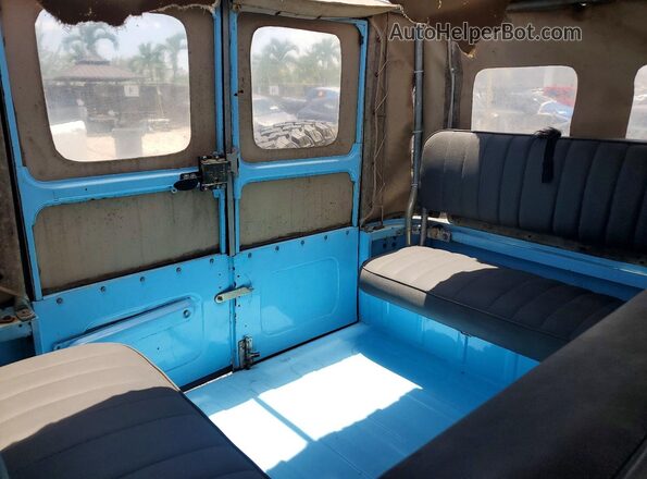 FJ4086969 1967 TOYOTA LAND Blue Widok tylnych siedzeń