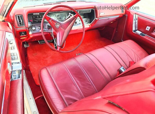 H7245567 1967 CADILLAC ELDORADO White Widok deski rozdzielczej