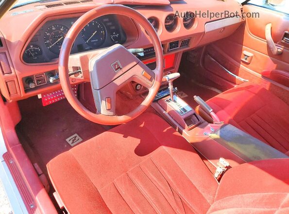 HS130114645 1979 NISSAN 280Z White Առջևի վահանակի տեսք