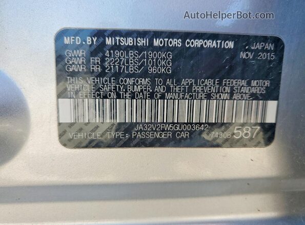 JA32V2FW5GU003642 2016 MITSUBISHI LANCER Silver Widok komory silnika