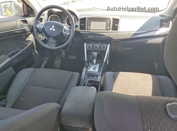 JA32V2FW5GU003642 2016 MITSUBISHI LANCER Silver Widok deski rozdzielczej