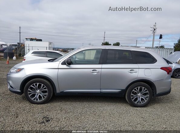 JA4AD2A30JZ004571 2018 MITSUBISHI OUTLANDER Серебряный Панорамный вид салона 360°