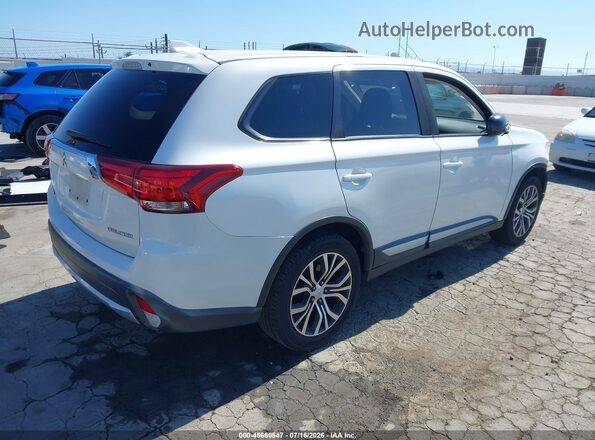 JA4AD2A33HZ035193 2017 MITSUBISHI OUTLANDER Белый Задняя правая четверть