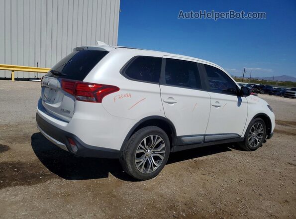 JA4AD2A38HZ013643 2017 MITSUBISHI OUTLANDER White Trasero derecho