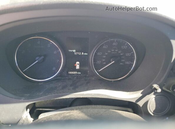 JA4AD2A38HZ013643 2017 MITSUBISHI OUTLANDER White Vista del cuadro de instrumentos