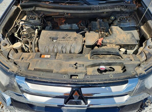 JA4AD2A3XGZ004215 2016 MITSUBISHI OUTLANDER Silver ძრავის განყოფილების ხედი