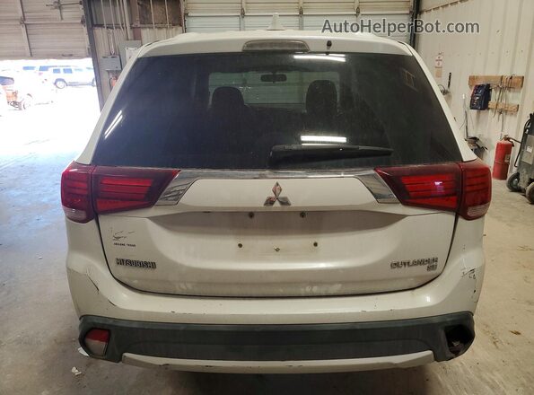 JA4AD3A30JZ028035 2018 MITSUBISHI OUTLANDER White Widok z tyłu