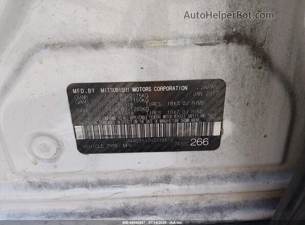 JA4AD3A32HZ034672 2017 MITSUBISHI OUTLANDER White Vista del compartimento del motor