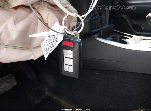JA4AD3A32HZ034672 2017 MITSUBISHI OUTLANDER White Vista del salpicadero