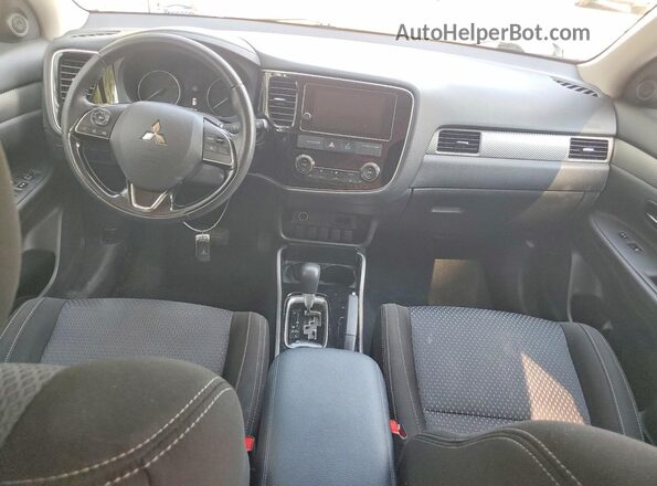 JA4AD3A33HZ024006 2017 MITSUBISHI OUTLANDER White წინა პანელის ხედი