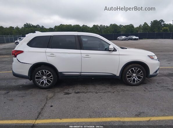 JA4AD3A36HZ063866 2017 MITSUBISHI OUTLANDER White Rear interior view