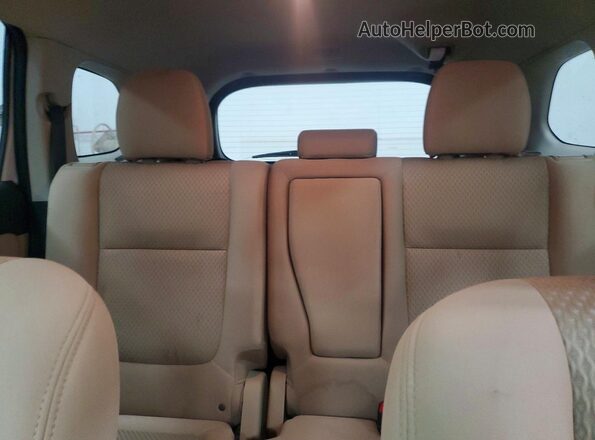 JA4AD3A37HZ005491 2017 MITSUBISHI OUTLANDER White Rear seats view