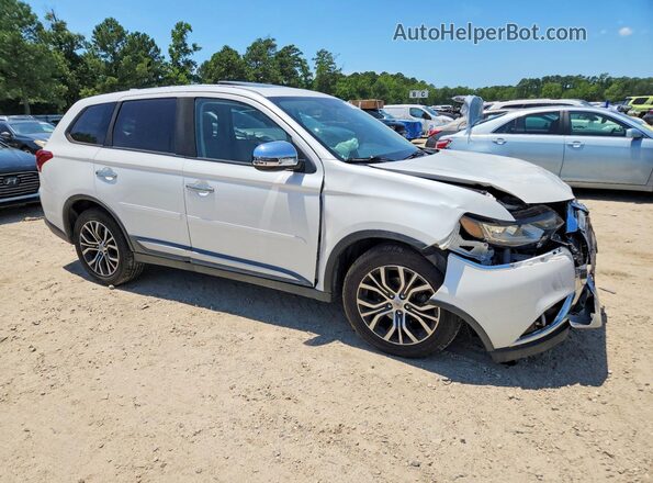 JA4AD3A37JZ048668 2018 MITSUBISHI OUTLANDER Белый Передняя правая четверть