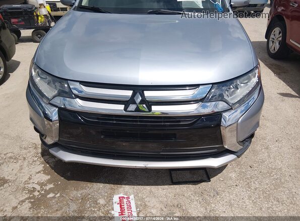 JA4AD3A39HZ008408 2017 MITSUBISHI OUTLANDER Silver Front view