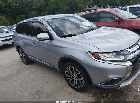 JA4AD3A39HZ008408 2017 MITSUBISHI OUTLANDER Silver Rear interior view