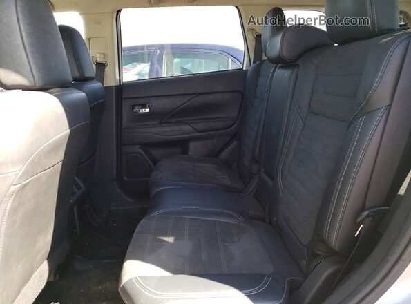 JA4AD3A39LZ005341 2020 MITSUBISHI OUTLANDER Серебряный Вид задних сидений