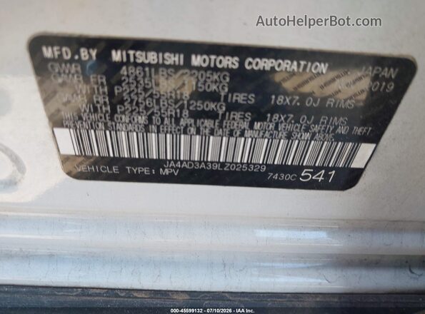 JA4AD3A39LZ025329 2020 MITSUBISHI OUTLANDER White Vista del compartimento del motor