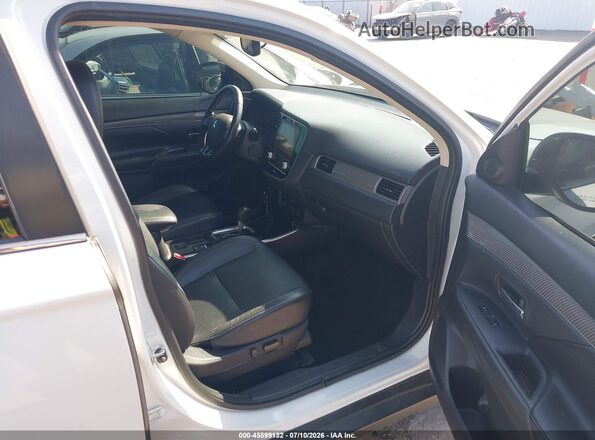JA4AD3A39LZ025329 2020 MITSUBISHI OUTLANDER White Vista interior delantera