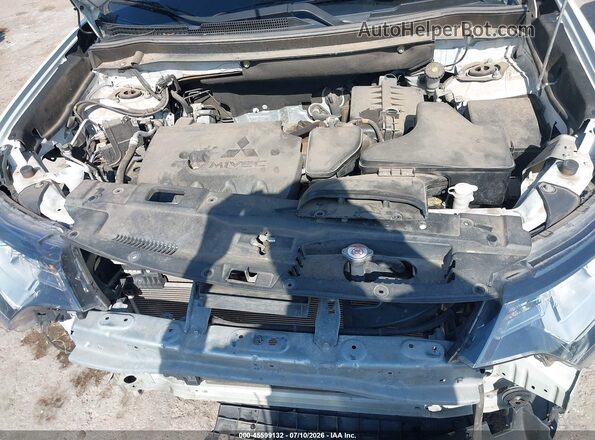 JA4AD3A39LZ025329 2020 MITSUBISHI OUTLANDER White Vista trasera