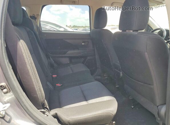 JA4AD3A3XGZ033333 2016 MITSUBISHI OUTLANDER Gray Widok tylnych siedzeń