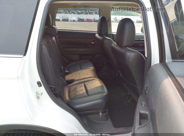 JA4AD3A3XHZ042941 2017 MITSUBISHI OUTLANDER White VIN sticker view