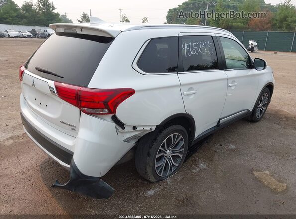 JA4AD3A3XHZ042941 2017 MITSUBISHI OUTLANDER White Front view