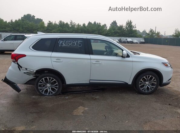 JA4AD3A3XHZ042941 2017 MITSUBISHI OUTLANDER White Rear interior view