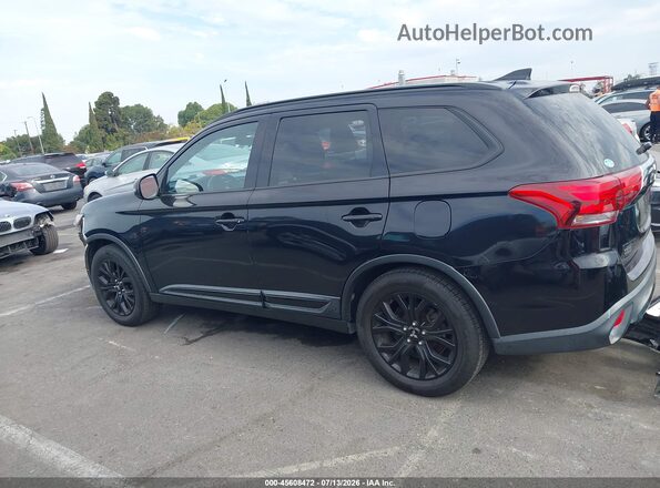 JA4AD3A3XJZ050138 2018 MITSUBISHI OUTLANDER Black 