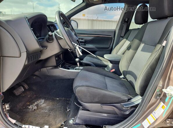 JA4AD3A3XJZ064153 2018 MITSUBISHI OUTLANDER Gray Front interior view