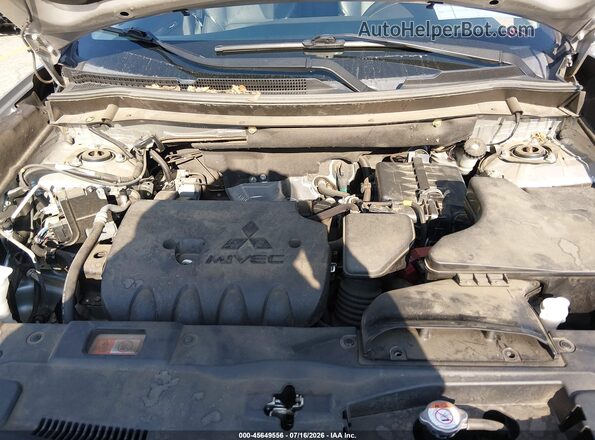 JA4AD3A3XKZ023331 2019 MITSUBISHI OUTLANDER Silver უკანა ხედი