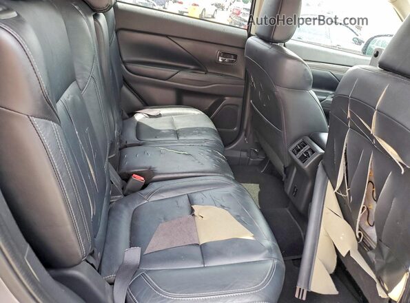 JA4AD3A3XLZ019264 2020 MITSUBISHI OUTLANDER Gray Vista interior trasera