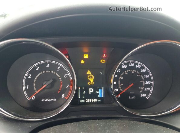 JA4AJ4AW4JZ603617 2018 MITSUBISHI RVR Белый Вид щитка приборов