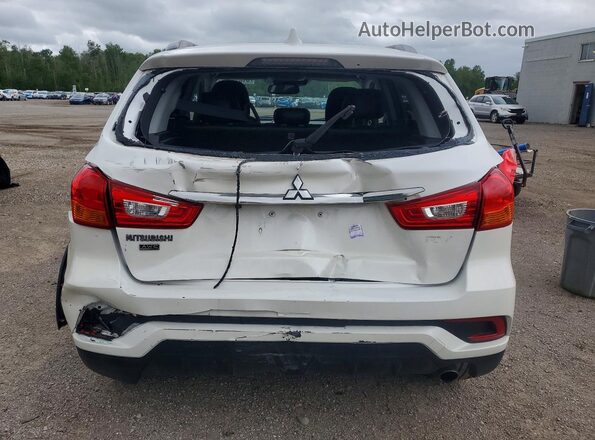 JA4AJ4AW4JZ603617 2018 MITSUBISHI RVR Белый Вид сзади