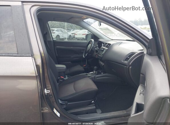 JA4AP3AU0HZ010628 2017 MITSUBISHI OUTLANDER SPORT Gray Widok wnętrza z przodu