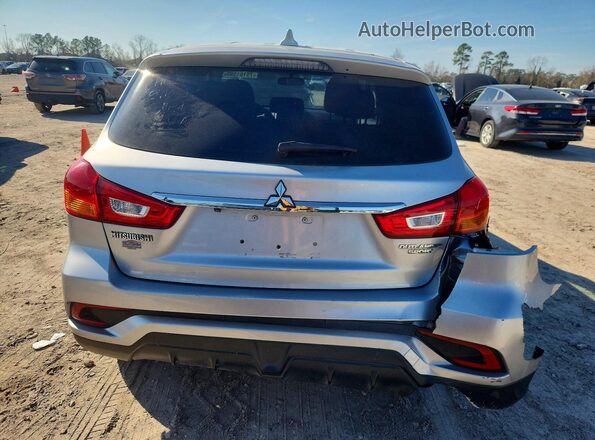 JA4AP3AU0KU007555 2019 MITSUBISHI OUTLANDER Silver Rear view
