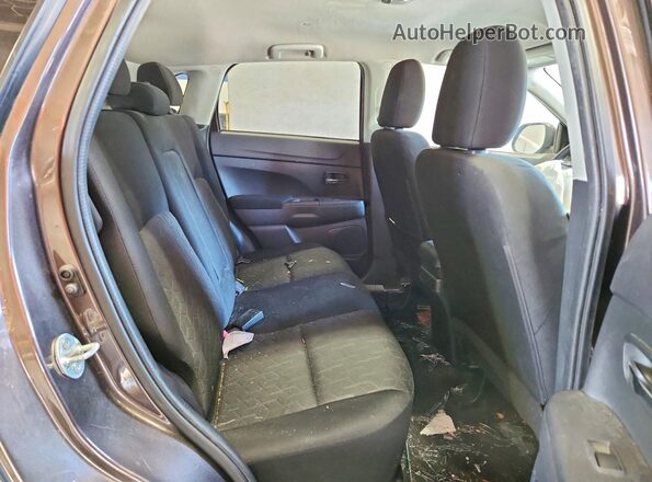 JA4AP3AU0LU003605 2020 MITSUBISHI OUTLANDER Brown Вид задньої частини салону