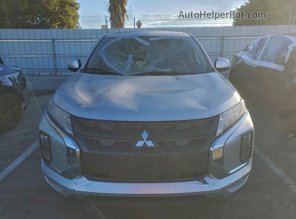 JA4AP3AU0LU015091 2020 MITSUBISHI OUTLANDER Silver Вид спереду