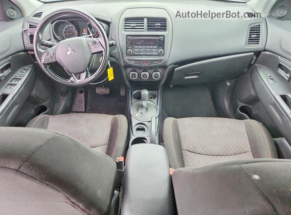JA4AP3AU2HZ041914 2017 MITSUBISHI OUTLANDER Silver Вид панелі приладів