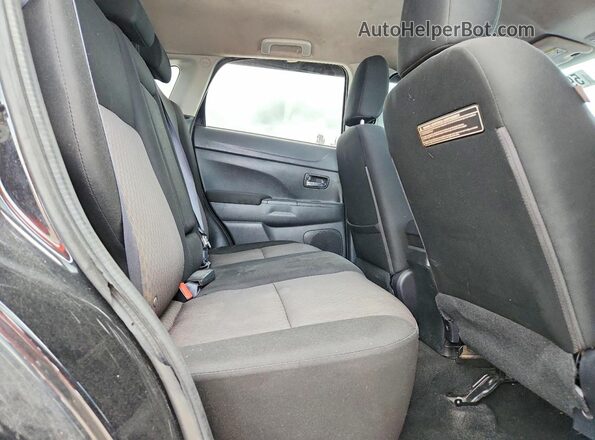 JA4AP3AU2JU004185 2018 MITSUBISHI OUTLANDER Black Սալոնի հետևի տեսք