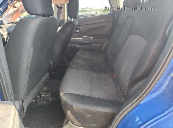 JA4AP3AU2JZ026397 2018 MITSUBISHI OUTLANDER Blue Սալոնի հետևի տեսք