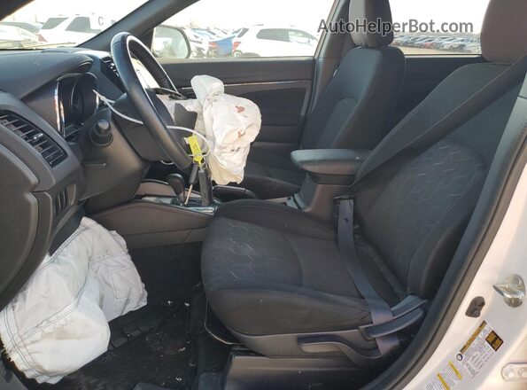 JA4AP3AU2LU025167 2020 MITSUBISHI OUTLANDER White Սալոնի դիմացի տեսք