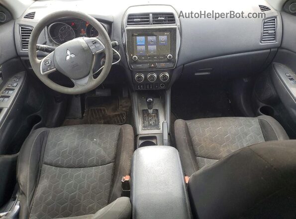 JA4AP3AU3LU019829 2020 MITSUBISHI OUTLANDER Red Vista del salpicadero