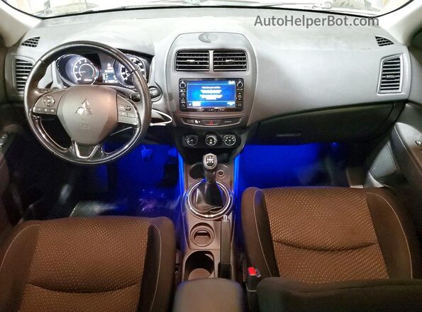 JA4AP3AU5GZ050475 2016 MITSUBISHI OUTLANDER Silver Dashboard view